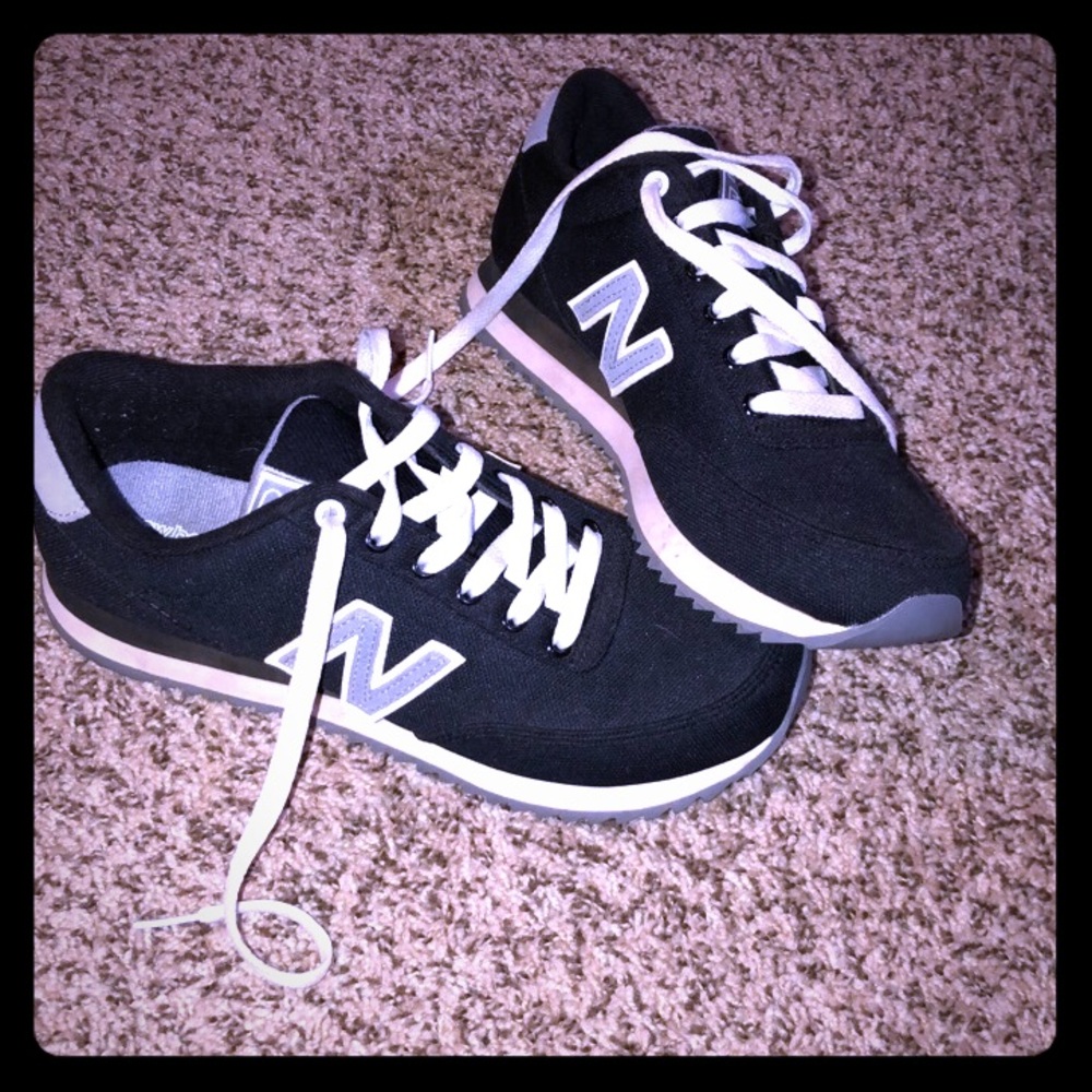 New balance shoes